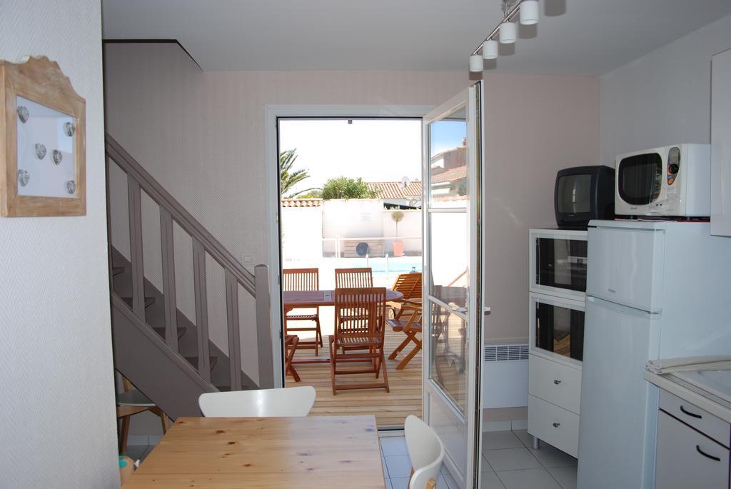 Villas Re Locations Vacances Saint-Clement-des-Baleines Room photo